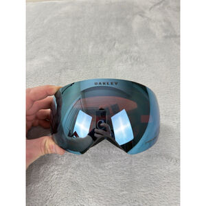 Oakley NWT Snowboarding Goggles Flight Deck XM Goggle Factory Pilot Whiteout